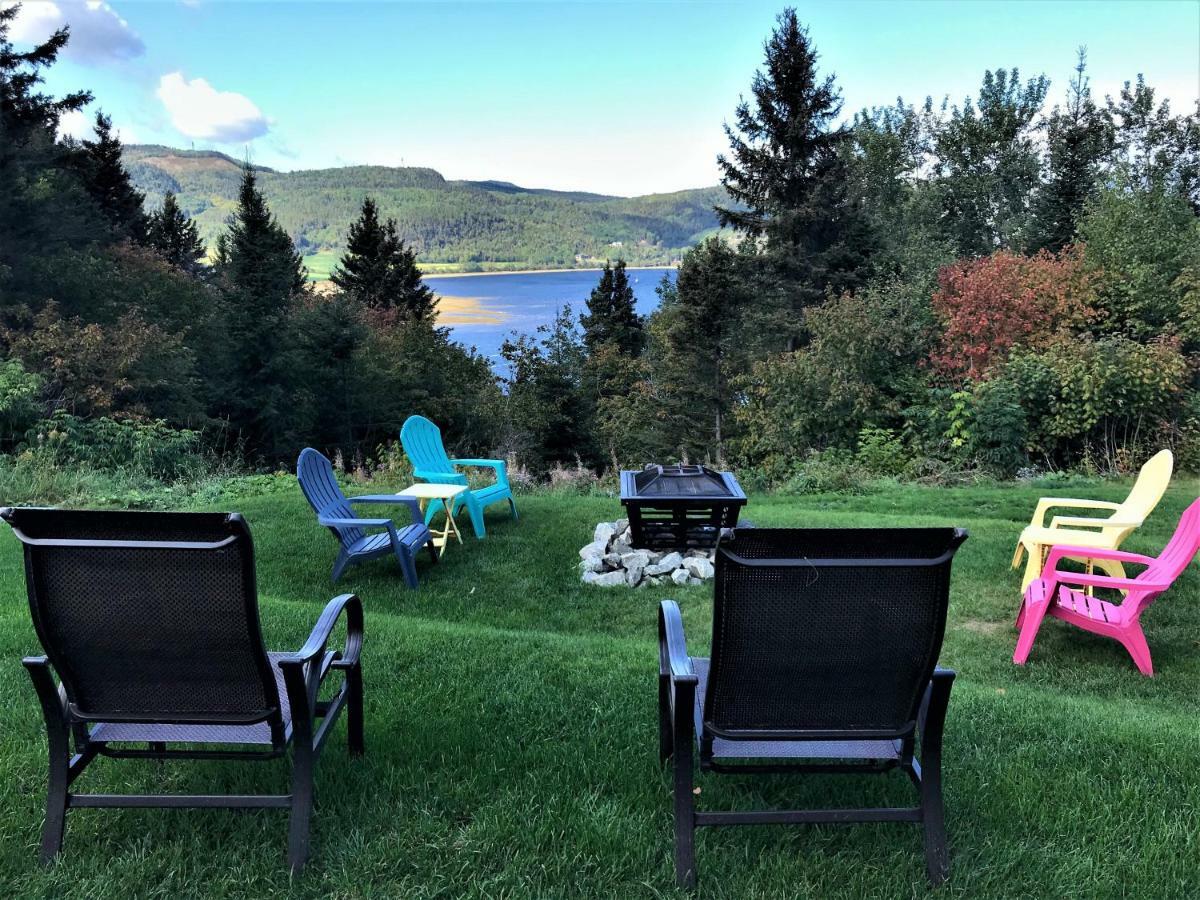 Panoramique Du Fjord Apartment L'Anse-Saint-Jean Luaran gambar